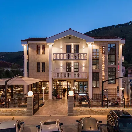 Art Boutique 4* Μπεράτ